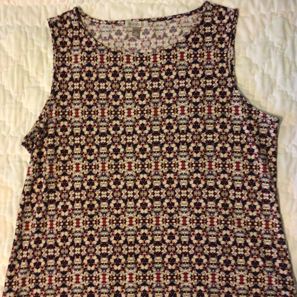 Roz & Ali sleeveless top